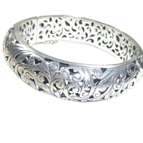 Retired Silpada Filigree Bangle - Picture 9 of 10